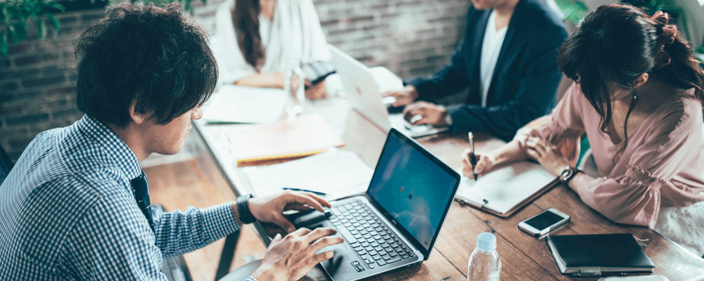 求職 求人 キューブリック